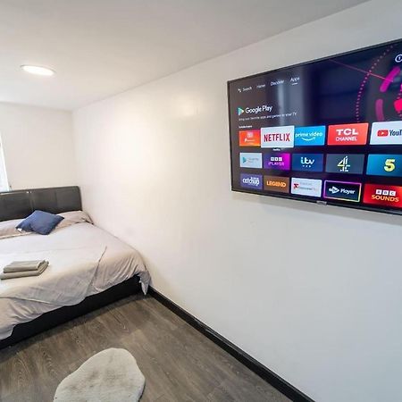 Studio Close To Selly Oak Train Station 伯明翰 外观 照片