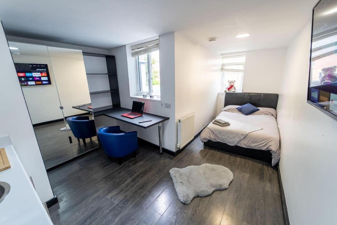 Studio Close To Selly Oak Train Station 伯明翰 外观 照片