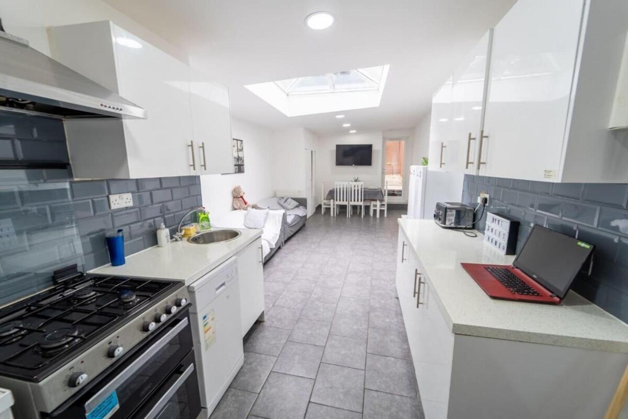 Studio Close To Selly Oak Train Station 伯明翰 外观 照片