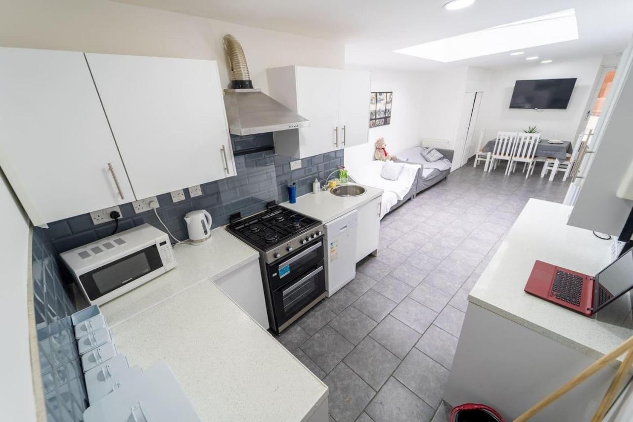 Studio Close To Selly Oak Train Station 伯明翰 外观 照片